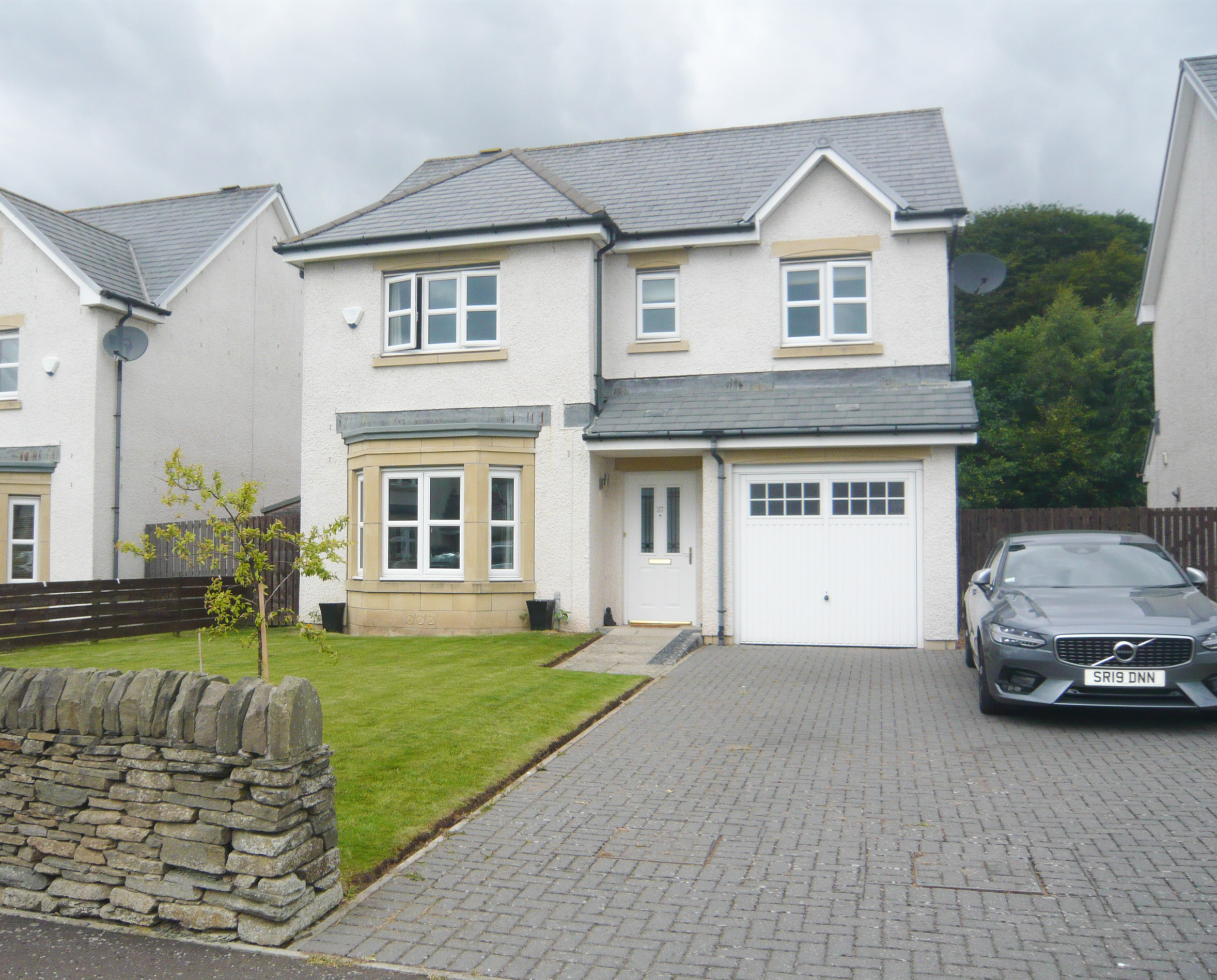 37 Strathyre Avenue, Broughty Ferry, Dundee, DD5 3WG Lamont Solicitors